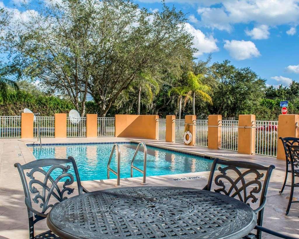 Comfort Inn Fort Myers Northeast Ανέσεις φωτογραφία