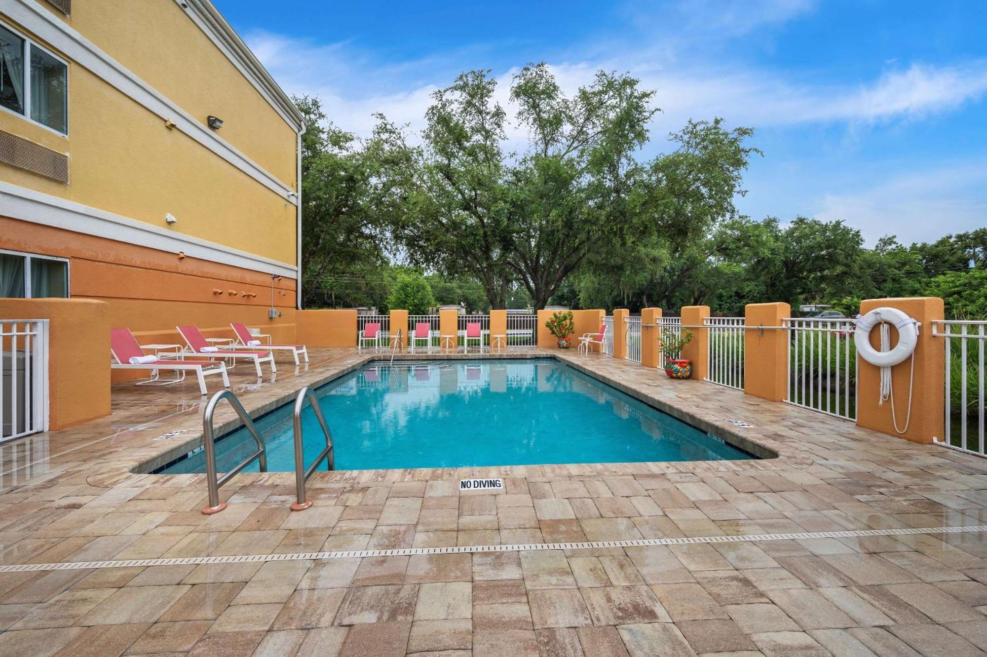 Comfort Inn Fort Myers Northeast Εξωτερικό φωτογραφία