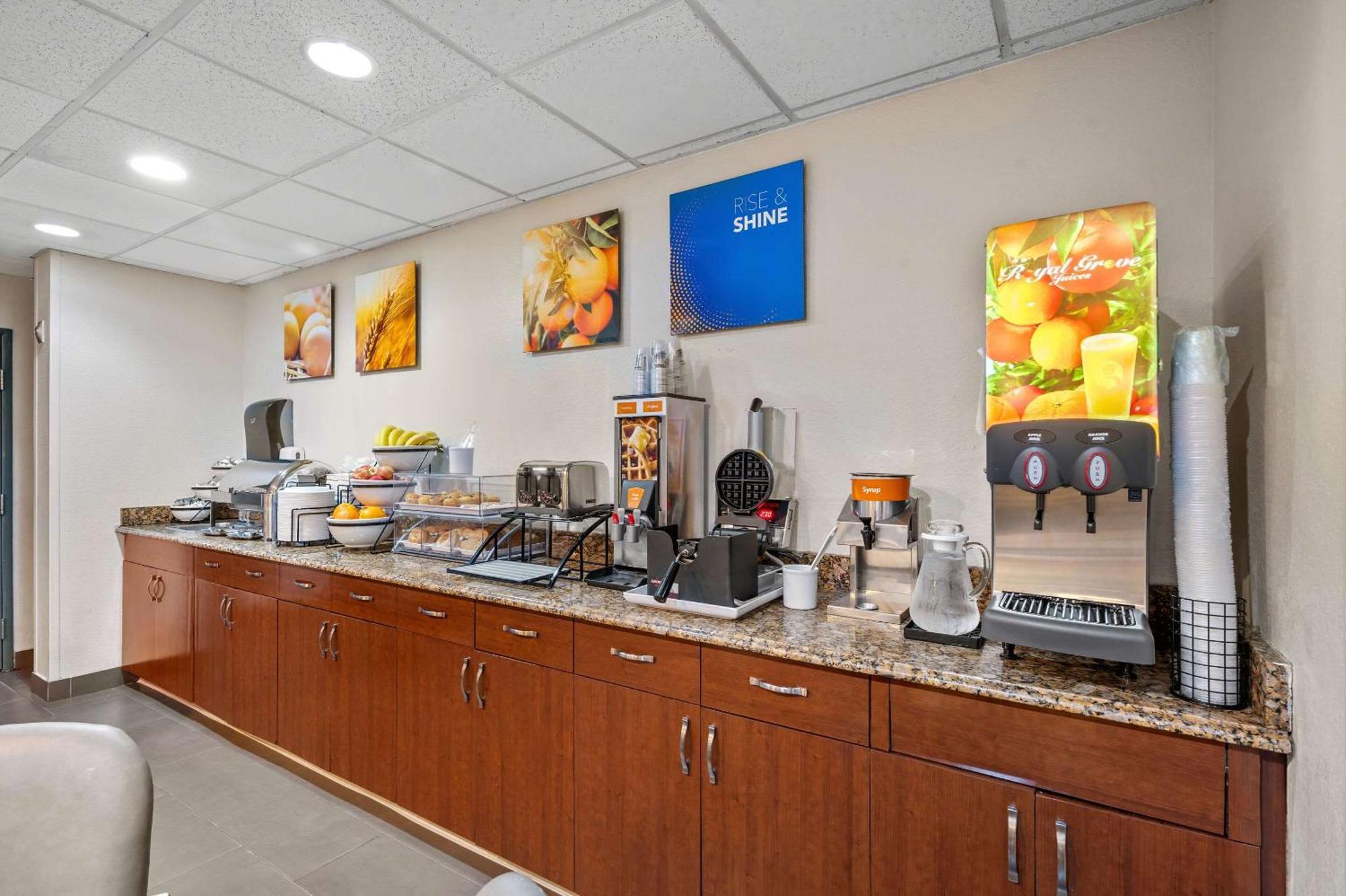 Comfort Inn Fort Myers Northeast Εξωτερικό φωτογραφία