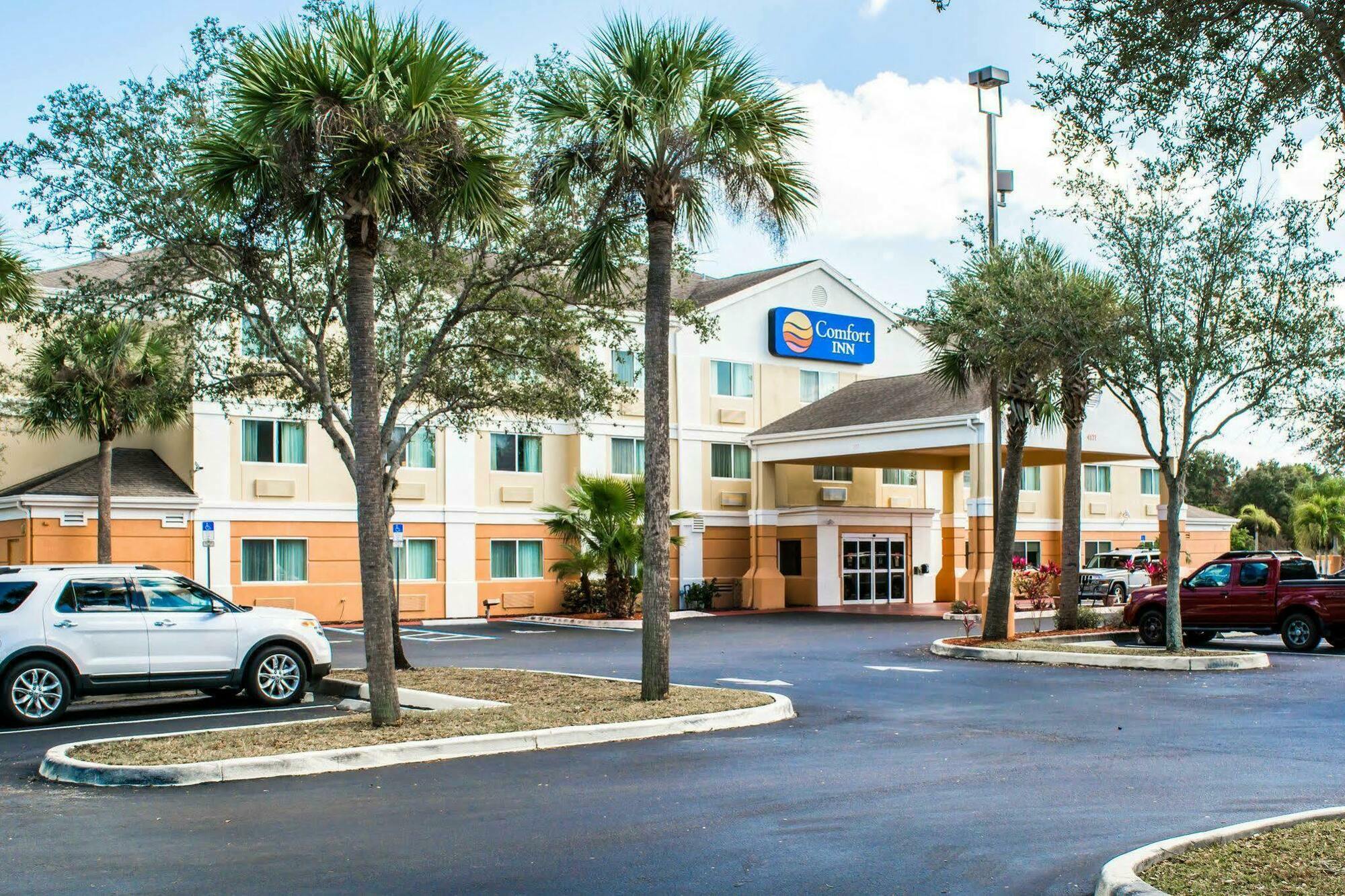 Comfort Inn Fort Myers Northeast Εξωτερικό φωτογραφία